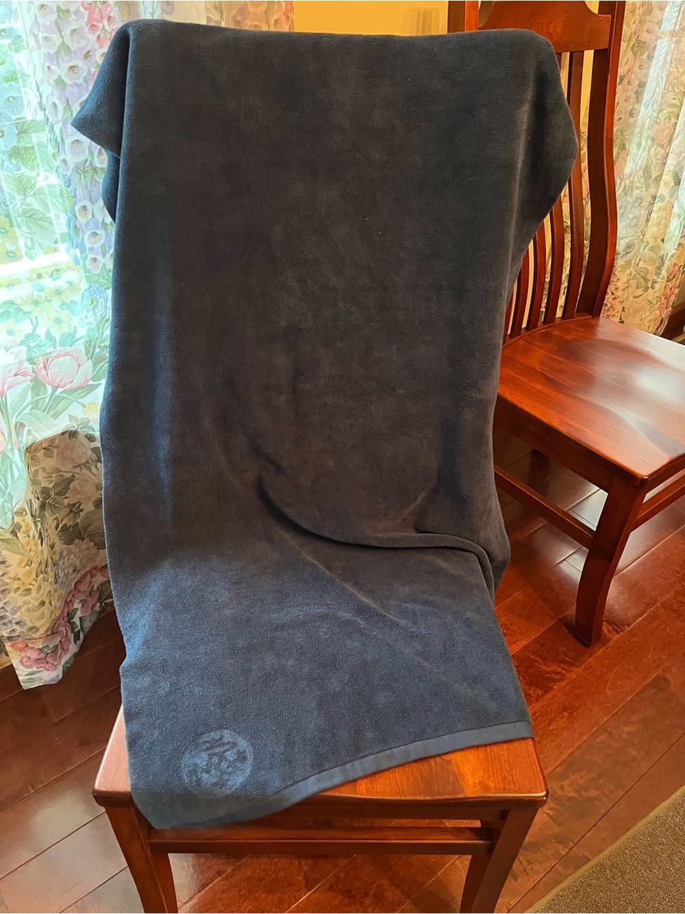 Maduka Hot eQua Mat Towel